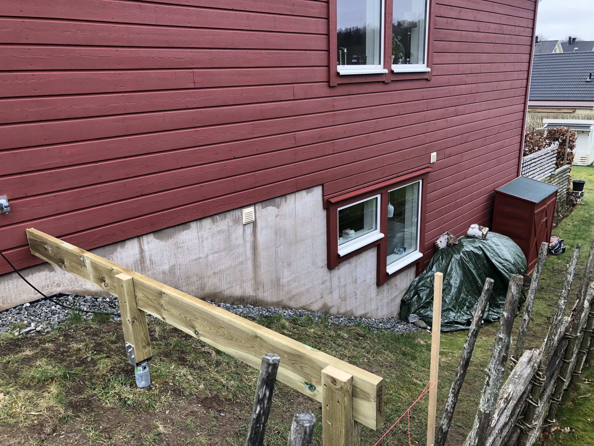 adiHERO Altanbygge, Hemsjö — Snickeri i Hemsjö (bild 1)