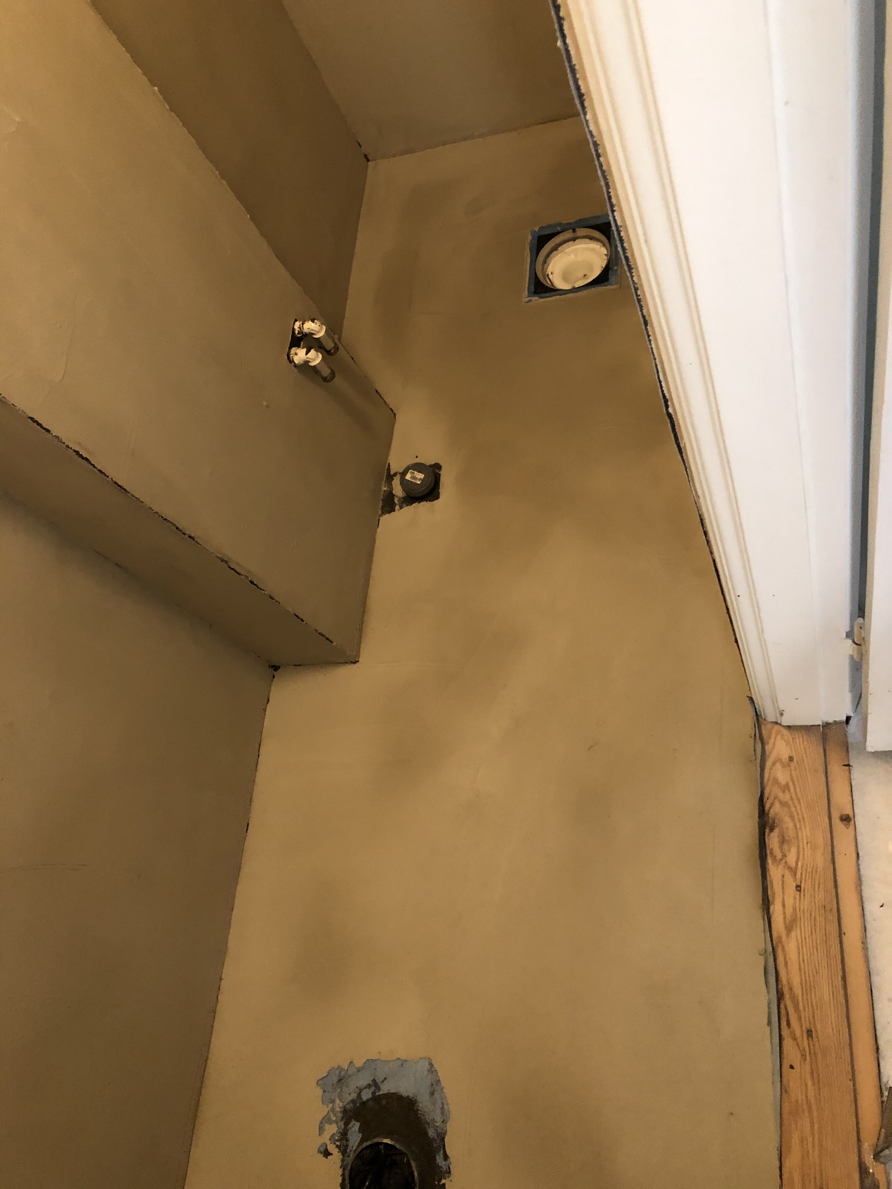 adiHERO Badrum, Majorna — Microcement i Göteborg, Majorna (bild 11)